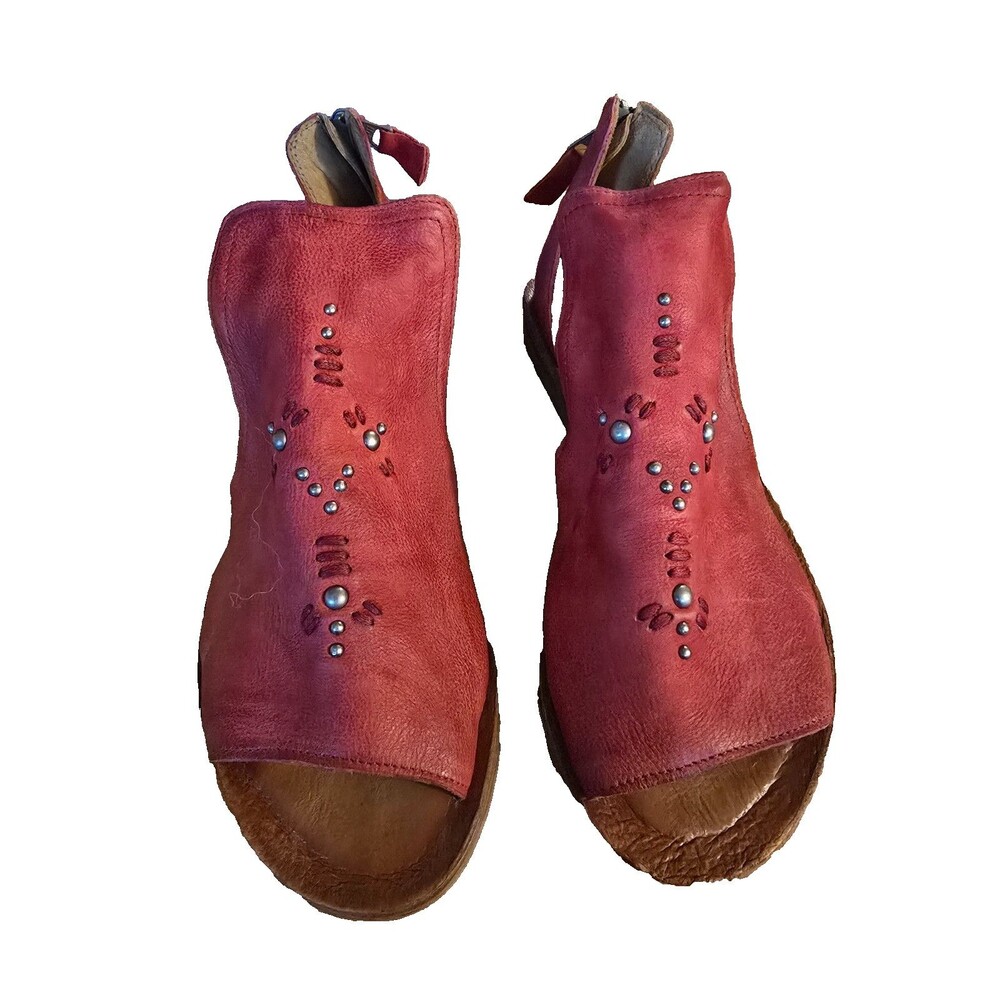 Miz Mooz Leather Wide Width Cut-Out Sandals Feat Red EU 40 US 9